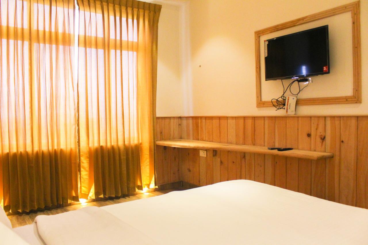 מלון אוטי Al Woodlands Residency מראה חיצוני תמונה