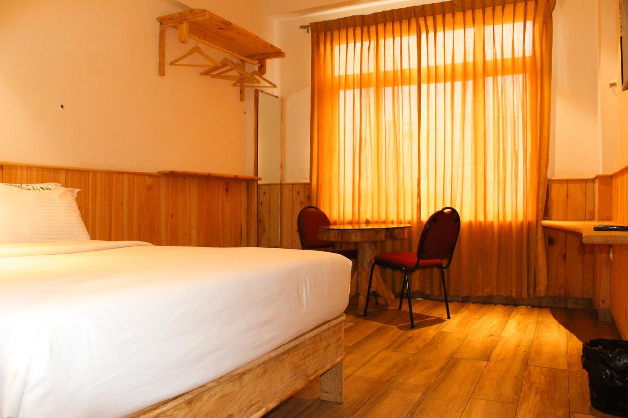 מלון אוטי Al Woodlands Residency מראה חיצוני תמונה