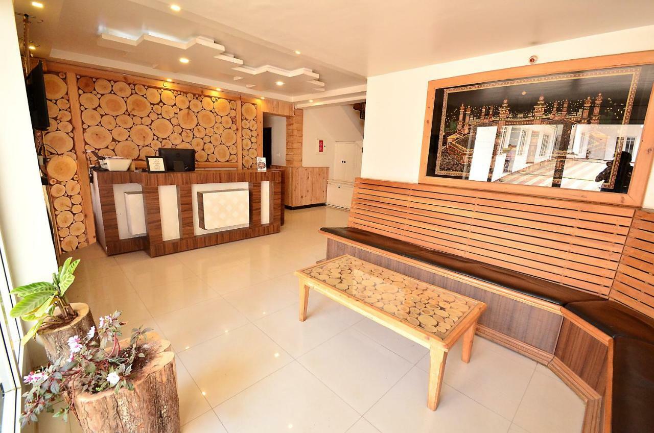 מלון אוטי Al Woodlands Residency מראה חיצוני תמונה