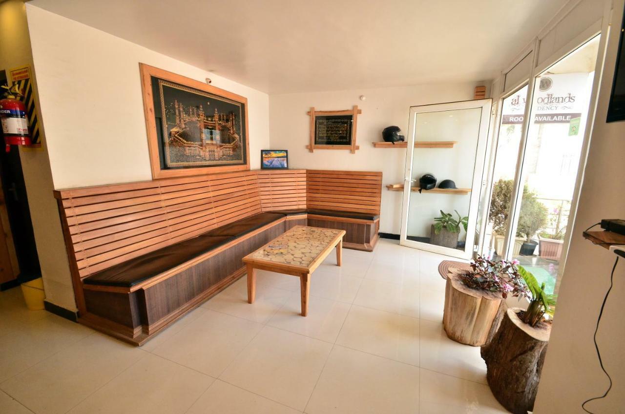 מלון אוטי Al Woodlands Residency מראה חיצוני תמונה