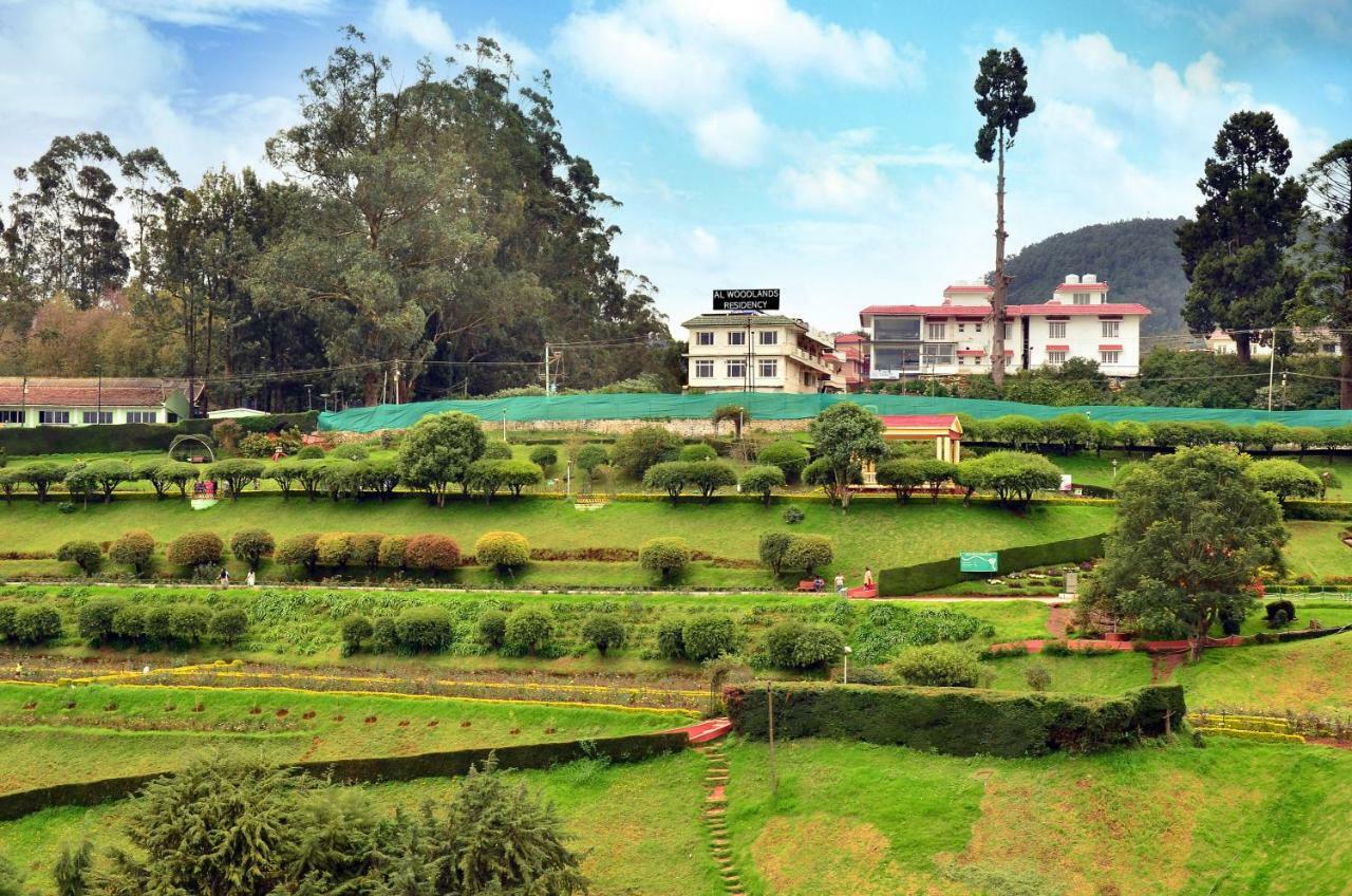 מלון אוטי Al Woodlands Residency מראה חיצוני תמונה