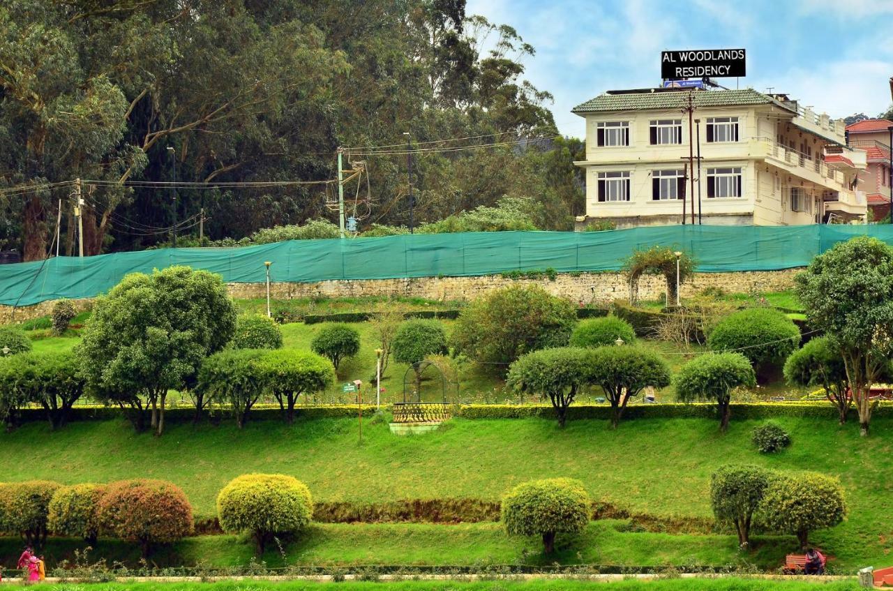מלון אוטי Al Woodlands Residency מראה חיצוני תמונה